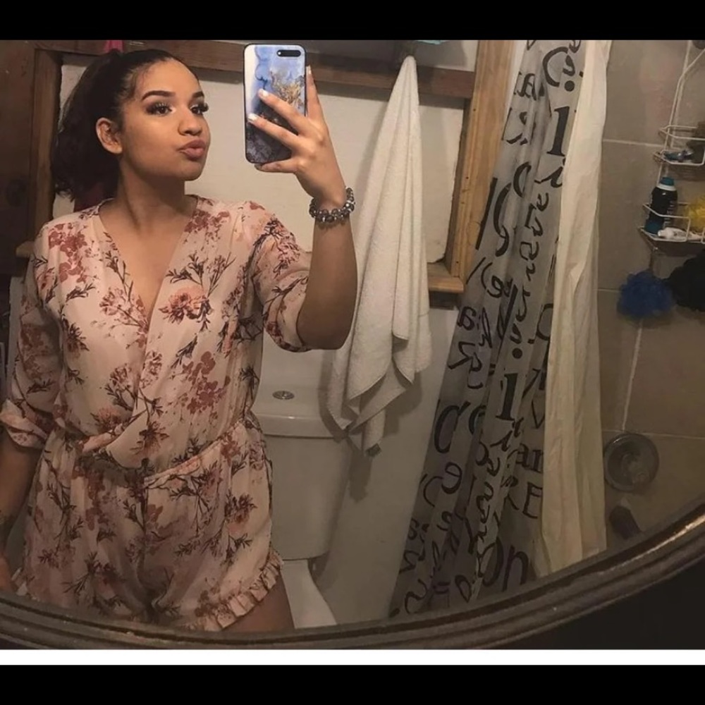 Pink floral romper xl